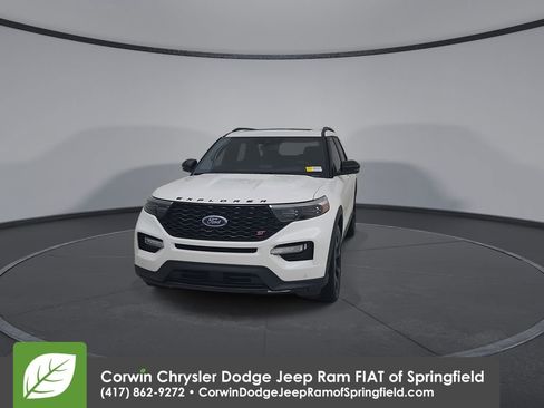 Used 2020 Ford Explorer ST w/ ST Street Pack AWD/4WD image 4