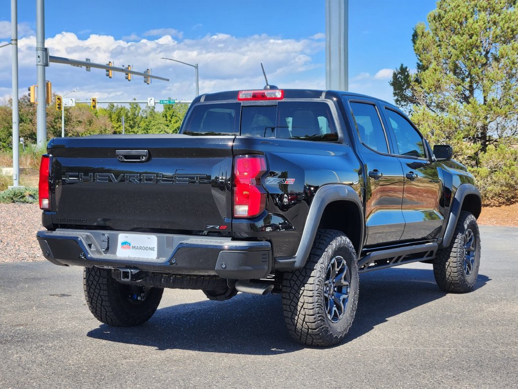 New 2026 Chevrolet Colorado ZR2 w/ Technology Package AWD/4WD image 3