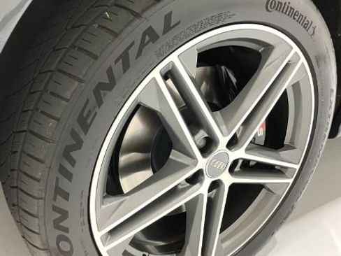 Used 2018 Audi SQ5 Premium Plus AWD/4WD image 20