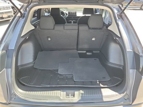 Used 2023 Honda HR-V LX image 24
