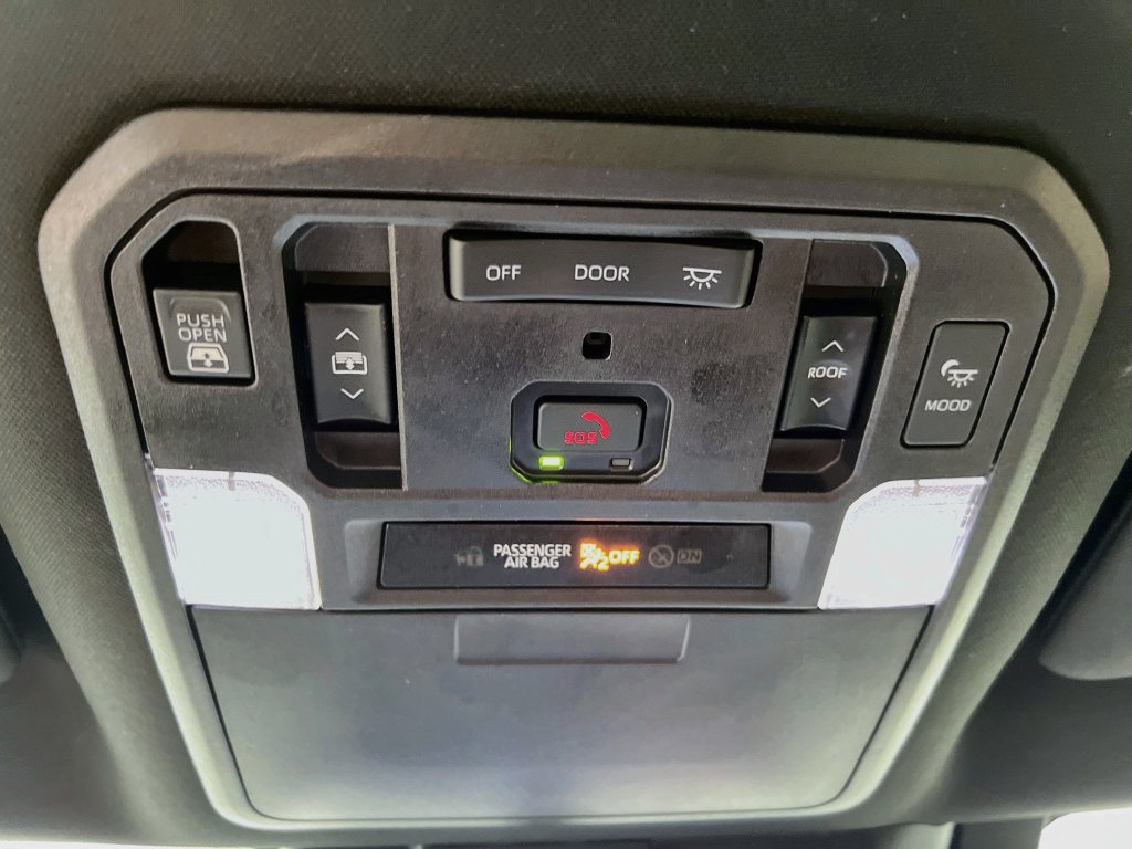 Used 2025 Toyota Tundra Capstone AWD/4WD image 16