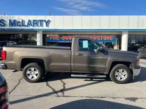 Used 2015 Chevrolet Silverado 1500 LT w/ LT Convenience Package image 2