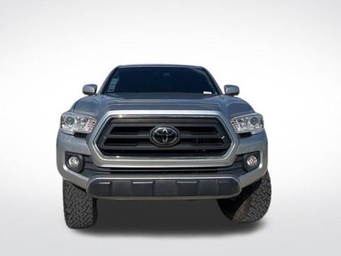 Used 2022 Toyota Tacoma SR5 w/ Technology Package AWD/4WD image 8