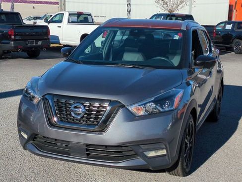 Used 2020 Nissan Kicks SR w/ SR Premium Package image 7