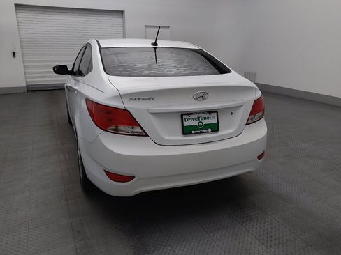 Used 2016 Hyundai Accent SE w/ Option Group 02 image 6