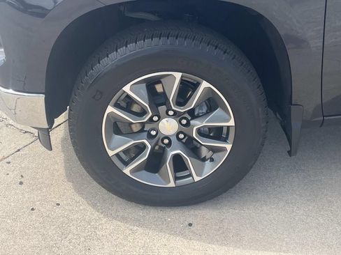 Certified 2023 Chevrolet Silverado 1500 LT AWD/4WD image 7