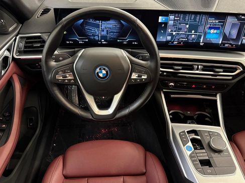 Used 2023 BMW i4 eDrive35 RWD image 29