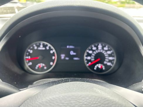 Certified 2022 Kia Seltos LX AWD/4WD image 15