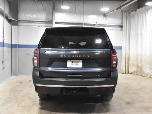 Used 2021 Chevrolet Suburban LT w/ Rear Media and Nav Package image 27