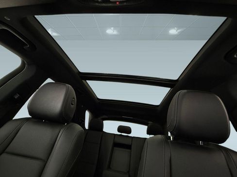 Certified 2025 Mercedes-Benz GLE 350 4MATIC image 13