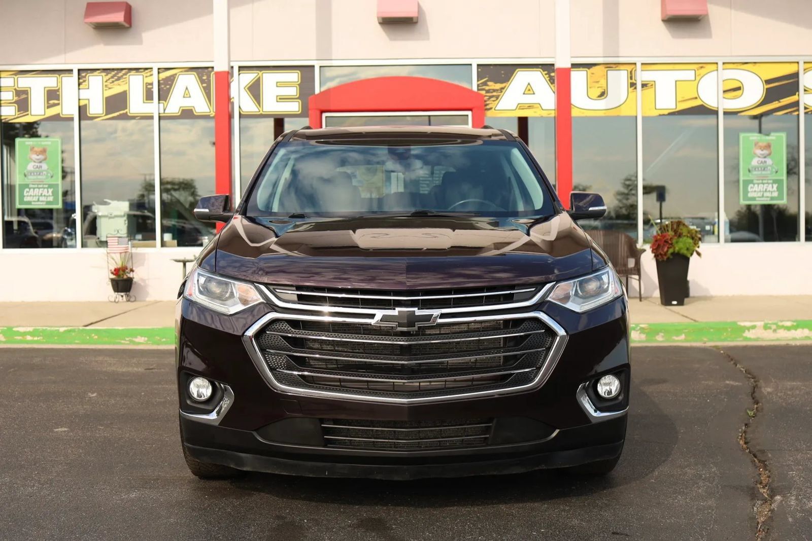 Used 2021 Chevrolet Traverse LT w/ LPO, Floor Liner Package AWD/4WD image 2