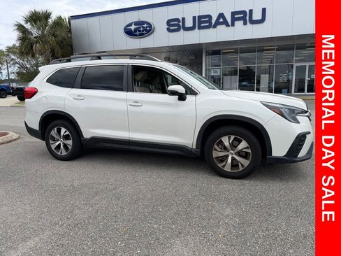 Used 2023 Subaru Ascent Premium w/ Convenience Package AWD/4WD image 1