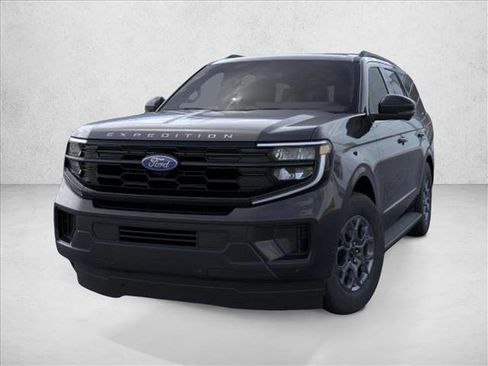 New 2026 Ford Expedition Active RWD image 2