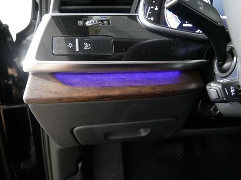 Used 2025 Audi Q7 3.0T Prestige AWD/4WD image 26