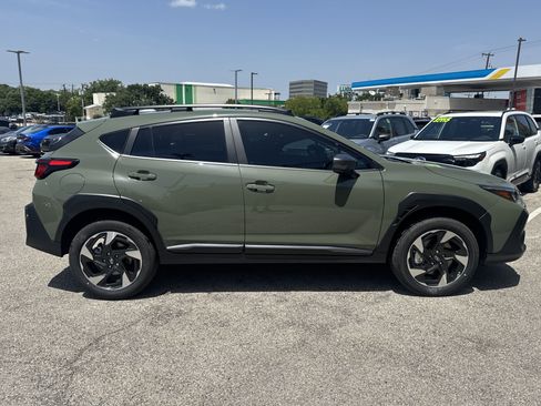 New 2025 Subaru Crosstrek 2.5i Limited w/ Popular Package #3A image 2