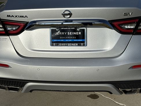 Used 2022 Nissan Maxima SV w/ Floor Mat Group image 13