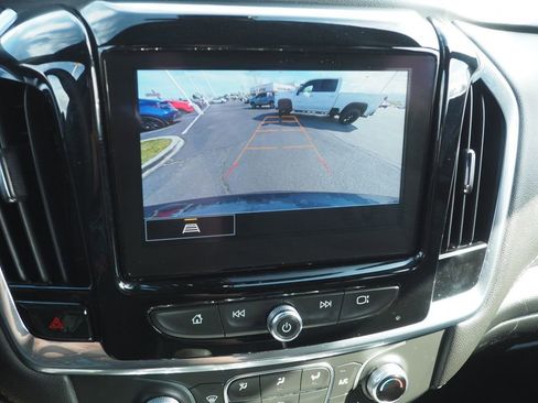 Used 2023 Chevrolet Traverse LT AWD/4WD image 26