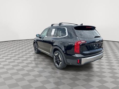 Certified 2025 Kia Telluride S image 7