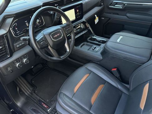 Used 2024 GMC Sierra 2500 AT4 w/ AT4 Premium Plus Package image 14