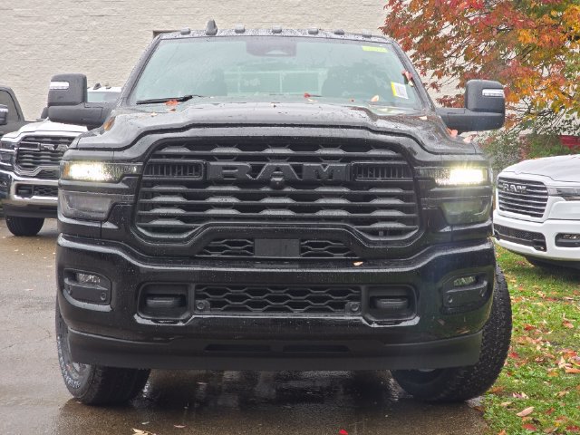New 2027 RAM 3500 Big Horn AWD/4WD image 3