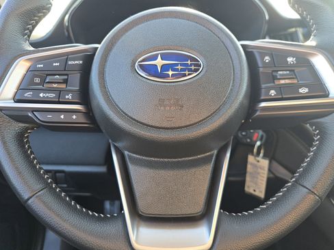 Certified 2025 Subaru Outback Premium w/ Popular Package #1A image 19