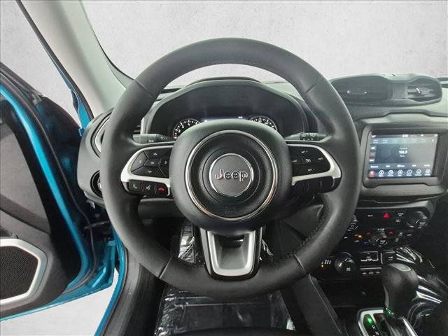 Used 2021 Jeep Renegade Latitude AWD/4WD image 28