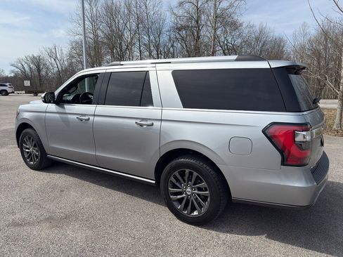 Used 2021 Ford Expedition Max Limited image 4