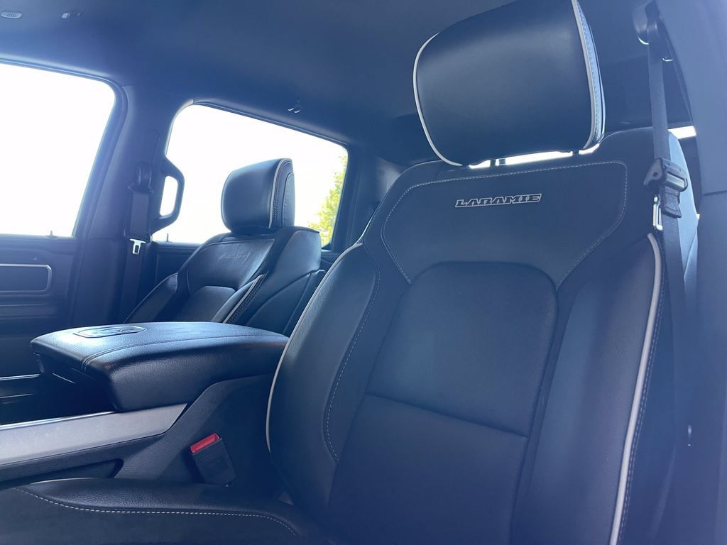 New 2026 RAM 1500 Laramie w/ Night Edition AWD/4WD image 15