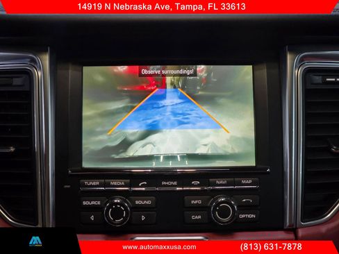 Used 2015 Porsche Macan Turbo image 25