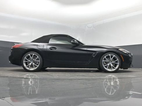 Used 2019 BMW Z4 sDrive30i w/ Premium Package RWD image 16