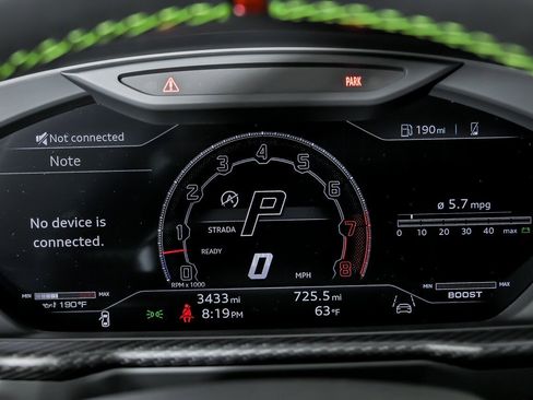 Used 2024 Lamborghini Urus Performante AWD/4WD image 30