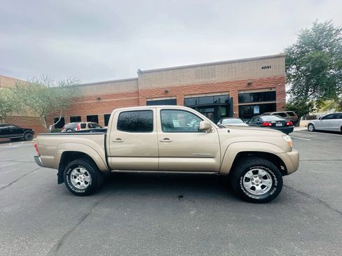 Used 2007 Toyota Tacoma PreRunner image 5