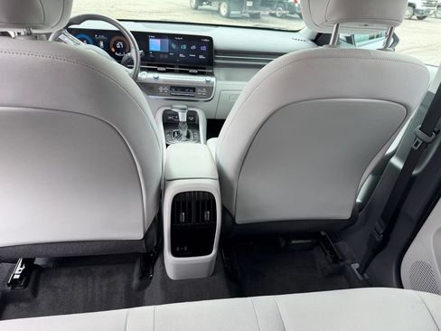 Used 2025 Hyundai Kona SEL AWD/4WD image 20