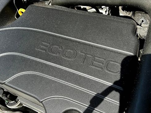 Used 2023 GMC Terrain SLT image 39