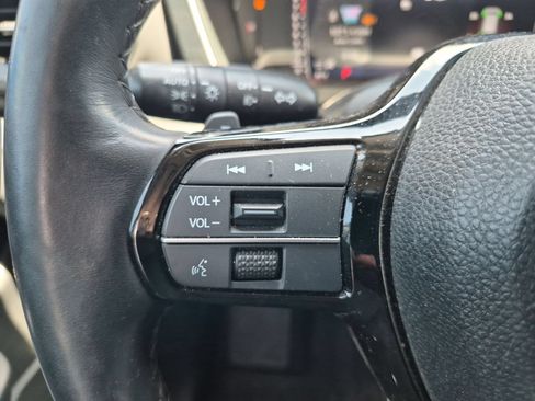 Used 2024 Honda Pilot Elite image 20
