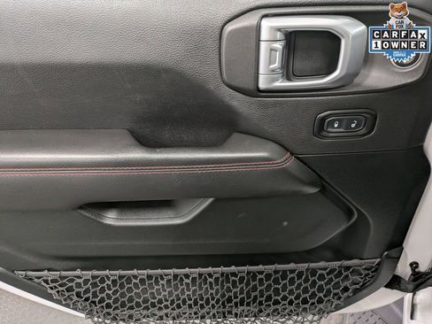 Used 2021 Jeep Gladiator Rubicon image 10