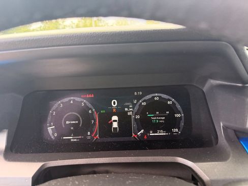 Used 2025 Toyota Tacoma TRD Off-Road AWD/4WD image 30