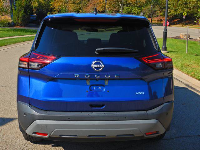 Used 2023 Nissan Rogue S AWD/4WD image 8