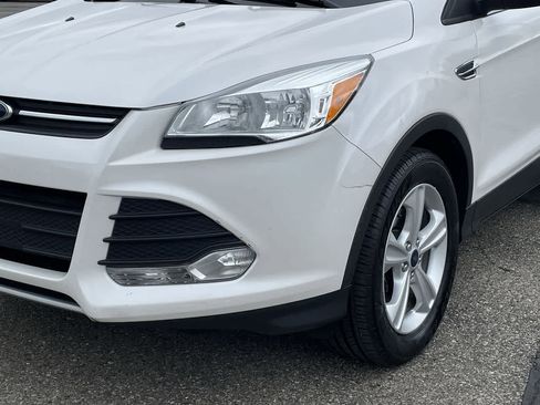 Used 2014 Ford Escape SE FWD image 32