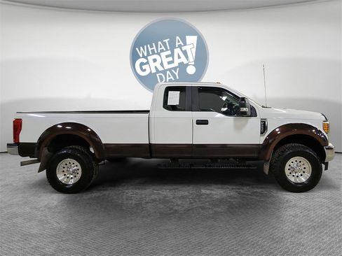 Used 2017 Ford F250 XL w/ Power Equipment Group image 2