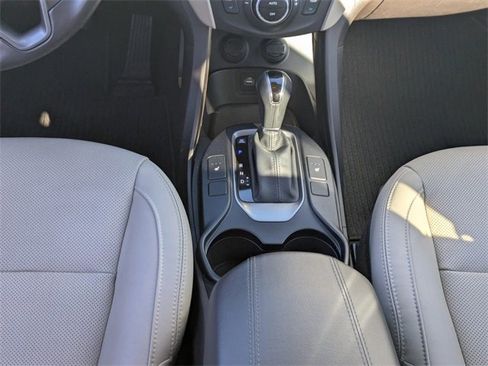 Used 2017 Hyundai Santa Fe Sport image 21
