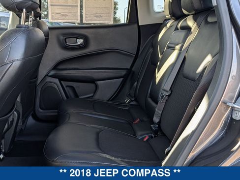 Used 2018 Jeep Compass Latitude w/ Popular Equipment Group image 15