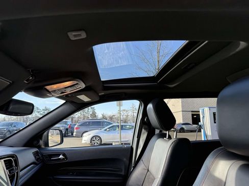 Used 2022 Dodge Durango R/T w/ Trailer Tow Group IV image 21