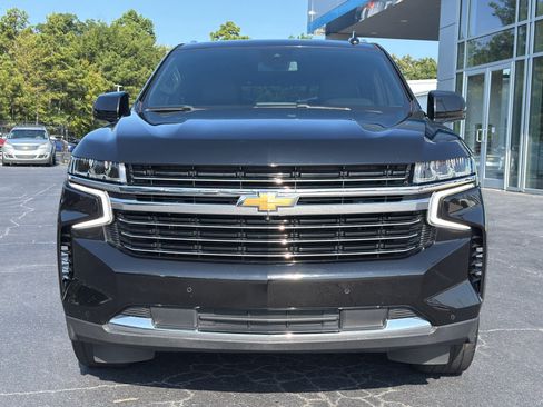 Used 2023 Chevrolet Tahoe LT w/ Luxury Package RWD image 3