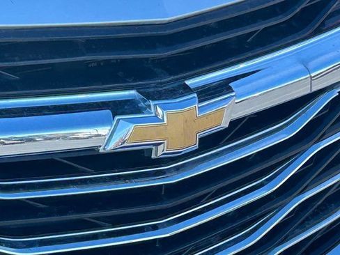 Used 2019 Chevrolet Malibu LT FWD image 11