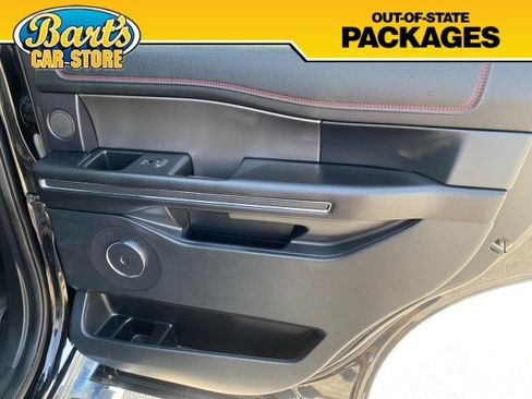 Used 2020 Ford Expedition Limited w/ Equipment Group 303A AWD/4WD image 11
