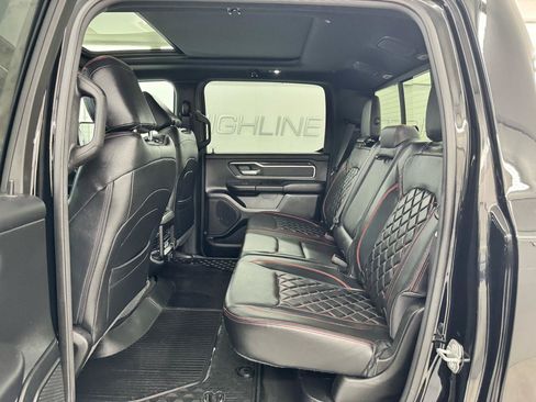 Used 2021 RAM 1500 Big Horn AWD/4WD image 14
