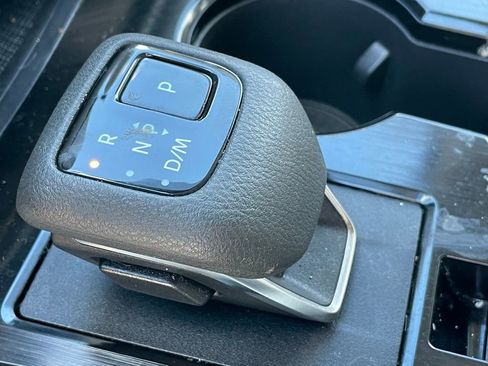 Certified 2022 Nissan Rogue SL w/ SL Premium Package image 19