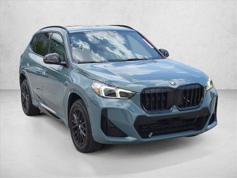 Used 2023 BMW X1 xDrive28i w/ M Sport Package AWD/4WD image 3