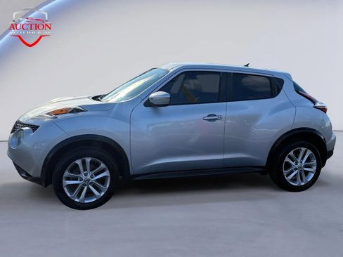 Used 2017 Nissan Juke S image 2